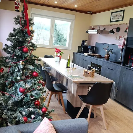 Maison Spacieuse Avec Et Terrain De Jeux En Lisiere De Foret - Fr-1-589-757 * Fraize