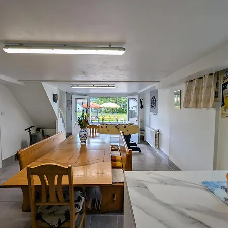 Maison Spacieuse Avec Et Terrain De Jeux En Lisiere De Foret - Fr-1-589-757 * Fraize