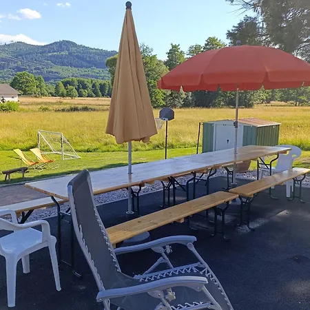 Maison Spacieuse Avec Et Terrain De Jeux En Lisiere De Foret - Fr-1-589-757 別荘 *
