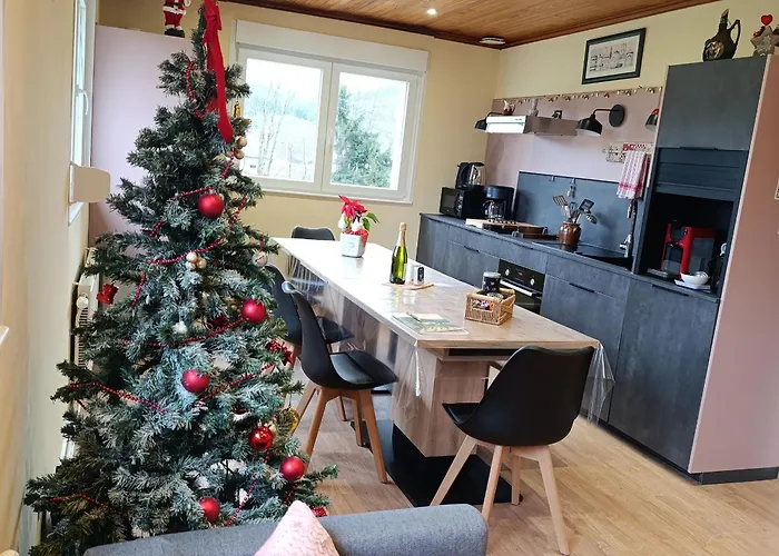 Maison Spacieuse Avec Et Terrain De Jeux En Lisiere De Foret - Fr-1-589-757 * Fraize