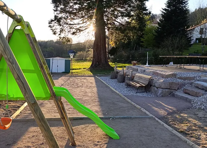 Maison Spacieuse Avec Et Terrain De Jeux En Lisiere De Foret - Fr-1-589-757 Fraize